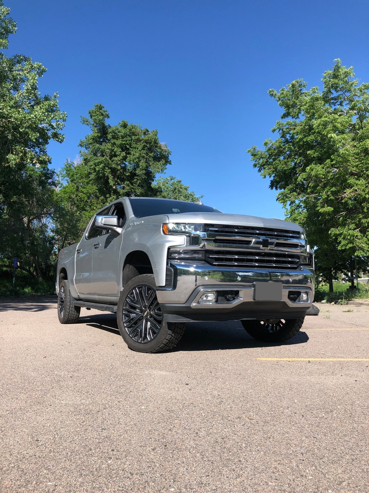 Chevy Silverado 1500 Rough Country Leveling Kit - Juggernaut USA