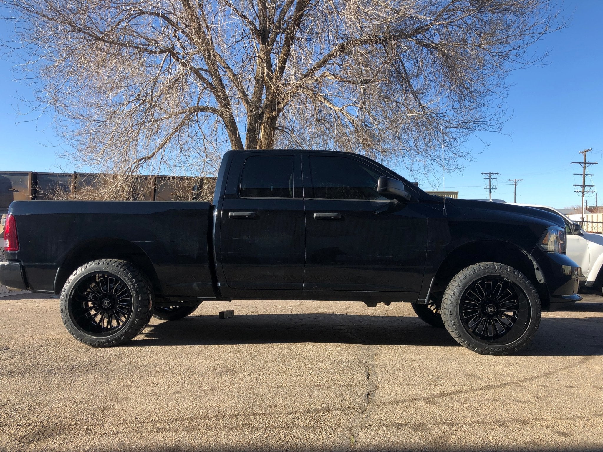 Dodge Ram 1500 Leveling Kit, Tires and Wheels - Juggernaut USA