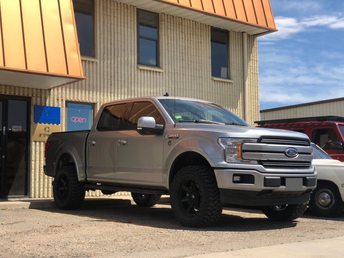 Ford F-150: Air Lift LoadLifter 5000 Airbags + Compressor