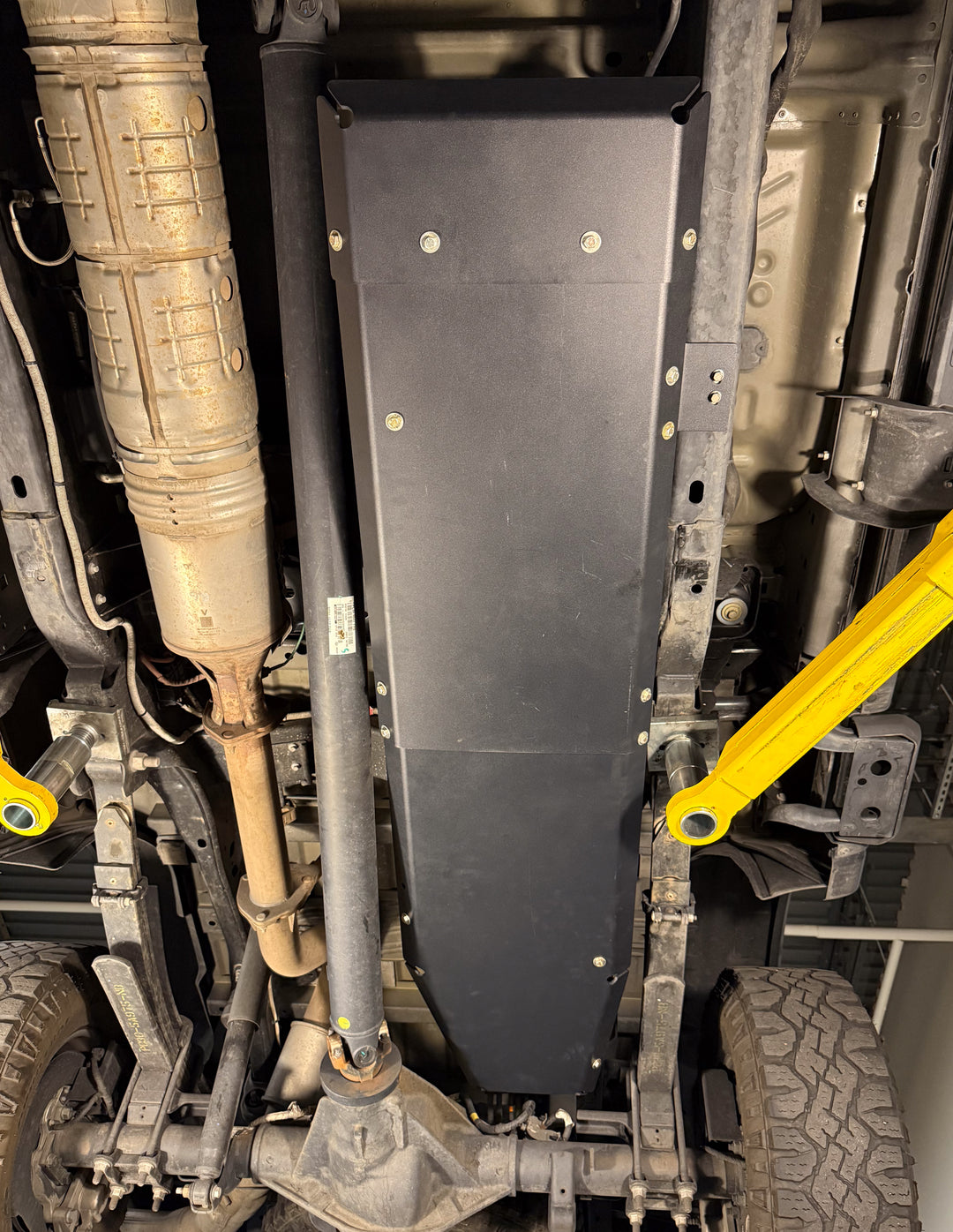 2020+ Ford Super Duty Fuel Tank Skid Plate