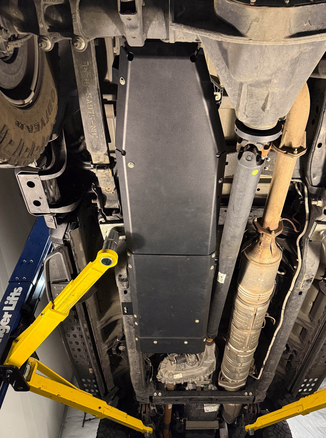 2020+ Ford Super Duty Fuel Tank Skid Plate