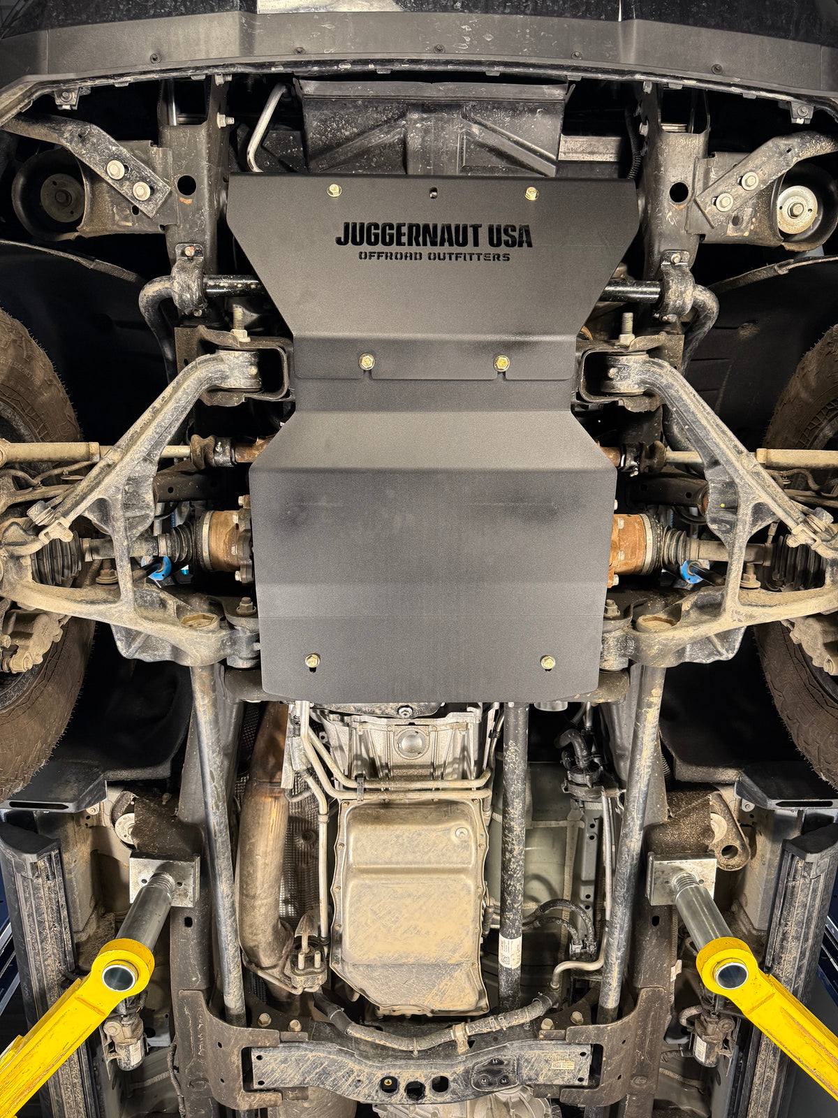 2020-2026 Chevy Silverado 2500HD/3500HD Engine Skid Plate / GMC Sierra 2500HD/3500HD Engine Skid Plate — CNC-cut 1/4 inch aluminum, made in Colorado by Juggernaut USA (view 2)